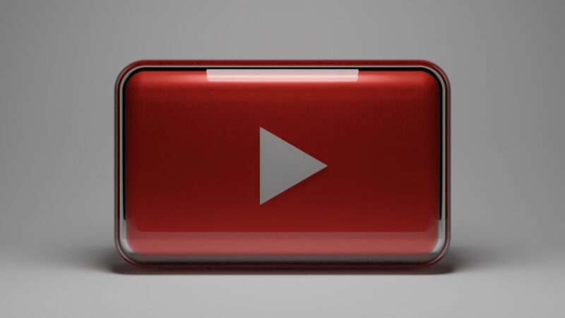 4 Ways to Grow Your YouTube Channel & Subscribers Organically